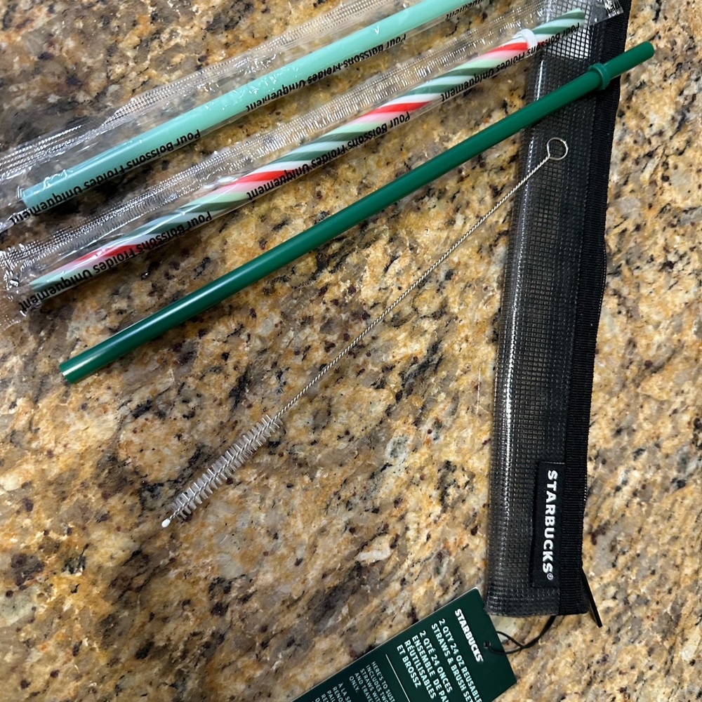 Starbucks Reusable Straw Set with Cleaning Brush - Picture 7 of 9